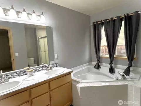 1306 Hansberry Ave NE, Orting, WA 98360 photo 12