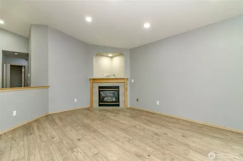 1306 Hansberry Ave NE, Orting, WA 98360 photo 5
