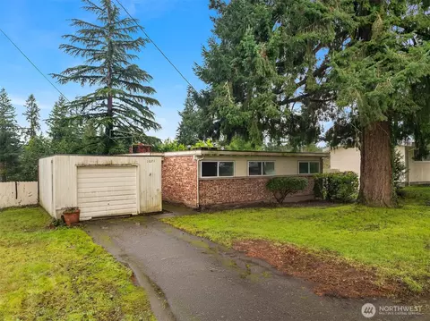 1071 158th Pl SE, Bellevue, WA 98008