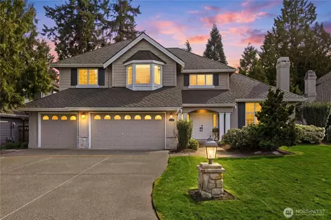 21425 SE 34th Pl, Sammamish, WA 98075