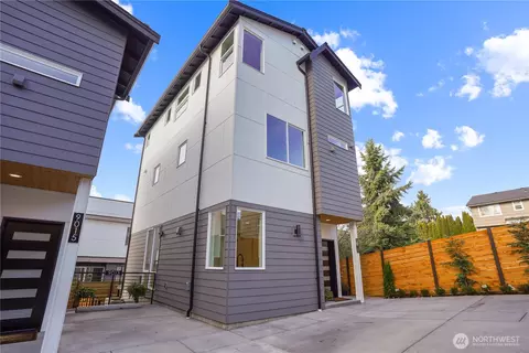 9013 14th Ave SW, Seattle, WA 98106