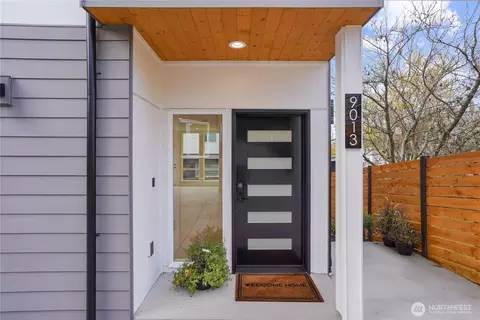9013 14th Ave SW, Seattle, WA 98106