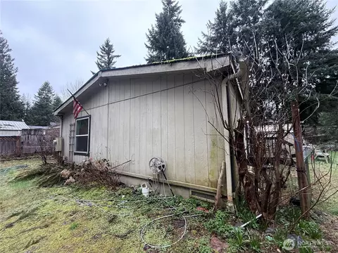12417 207th Ave E, Bonney Lake, WA 98391
