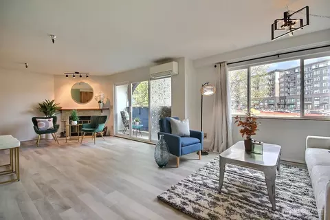 1100 Harrington Ave NE #205, Renton, WA 98056