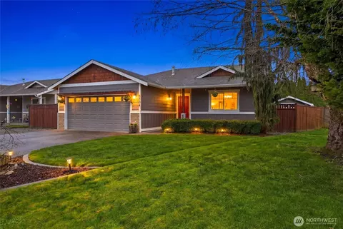 5706 121st Pl NE, Marysville, WA 98271
