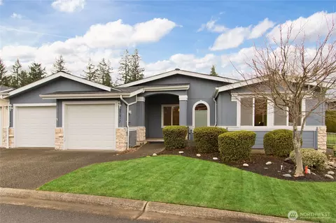 27517 218th Pl SE #3, Maple Valley, WA 98038