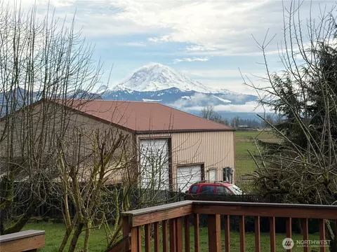 Exterior - 43004 196th Ave SE, Enumclaw, WA 98022 photo 10 of 13