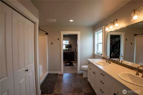 Other - 413 Cornerstone Dr, Sumas, WA 98295 photo 5 of 7
