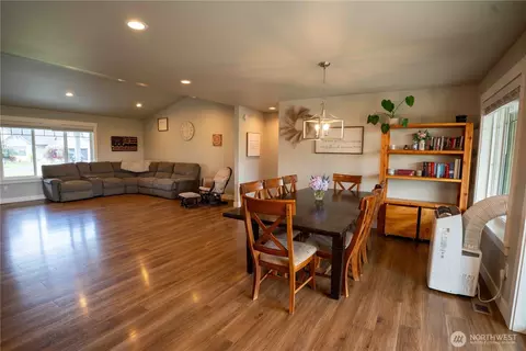 Other - 413 Cornerstone Dr, Sumas, WA 98295 photo 3 of 7