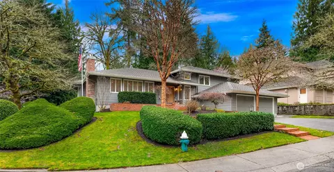 2734 224th Ave NE, Sammamish, WA 98074