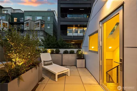 Other - 2832 Fairview Ave E, Seattle, WA 98102 photo 9 of 12