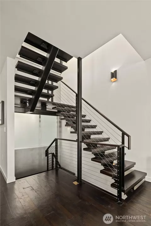 Entry Way - 2832 Fairview Ave E, Seattle, WA 98102 photo 1 of 1