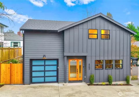8253 Densmore Ave N, Seattle, WA 98103