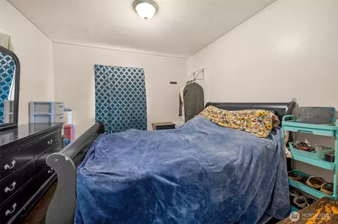 Bedroom - 2209 21st St, Everett, WA 98201 photo 1 of 4