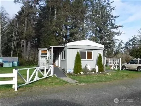10514 Pacific Way, Long Beach, WA 98631