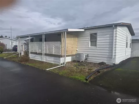 1965 Westside Hwy #117, Kelso, WA 98626