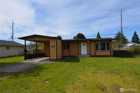 359 N Matriotti Ave, Sequim, WA 98382