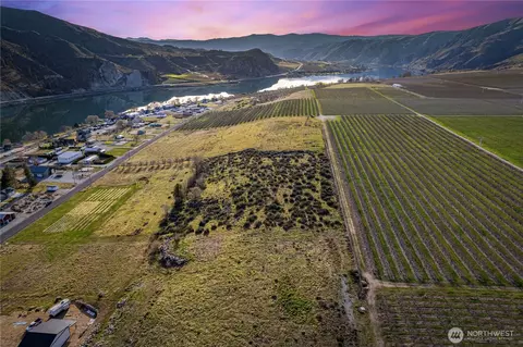 0 Lot C Stayman Flats Rd, Chelan, WA 98816