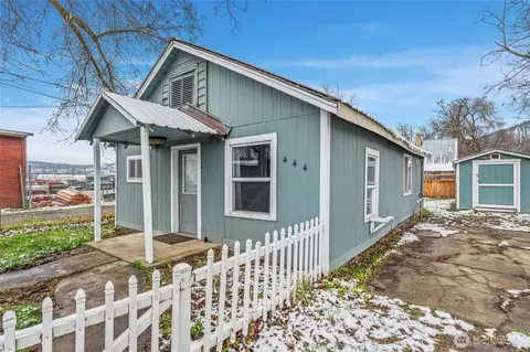 444 W 1st Ave, Colville, WA 99114