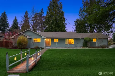 1113 180th St SW, Lynnwood, WA 98037