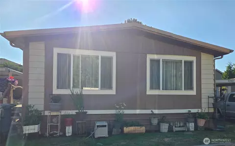 1114 29th St Pl NW #29, Puyallup, WA 98371