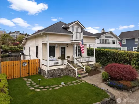 3422 Harborview Dr, Gig Harbor, WA 98332
