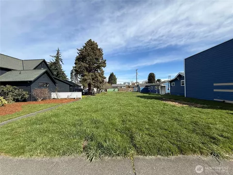 8888 E Front St, Port Angeles, WA 98362