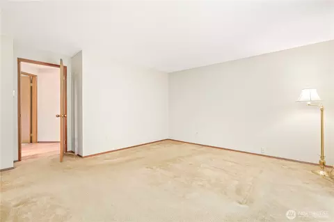 Living - 18309 26th Dr SE, Bothell, WA 98012 photo 10 of 10