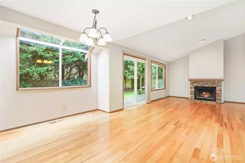 Living - 18309 26th Dr SE, Bothell, WA 98012 photo 4 of 10