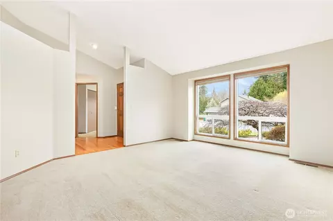 Living - 18309 26th Dr SE, Bothell, WA 98012 photo 2 of 10