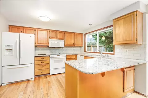 Kitchen - 18309 26th Dr SE, Bothell, WA 98012 photo 2 of 2