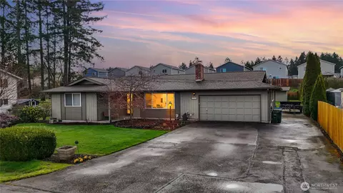 7917 25th Ave SE, Lacey, WA 98503