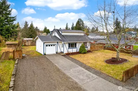 6127 Apollo Dr, Ferndale, WA 98248