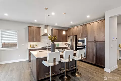 Kitchen - 17715 2nd Ave W, Bothell, WA 98012 photo 1 of 4