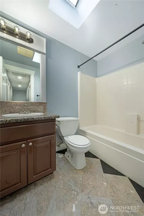 Bath - 20208 87th Ave E, Spanaway, WA 98387 photo 2 of 3