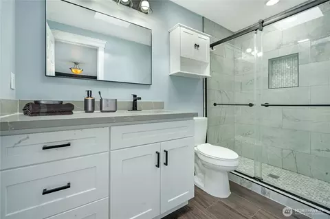 Bath - 20208 87th Ave E, Spanaway, WA 98387 photo 1 of 3