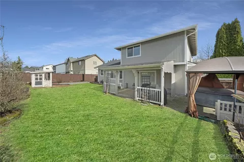 Exterior - 20208 87th Ave E, Spanaway, WA 98387 photo 5 of 9