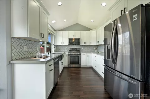 Kitchen - 20208 87th Ave E, Spanaway, WA 98387 photo 1 of 1