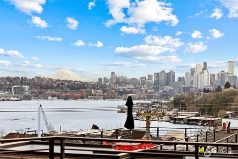 3609 N Whitman Ave, Seattle, WA 98103