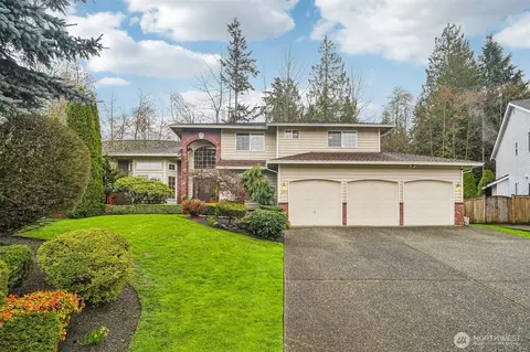 15915 68th Ave SE, Snohomish, WA 98296