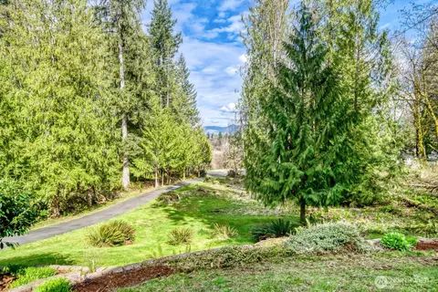 Exterior - 38805 258th Ave SE, Enumclaw, WA 98022 photo 7 of 16