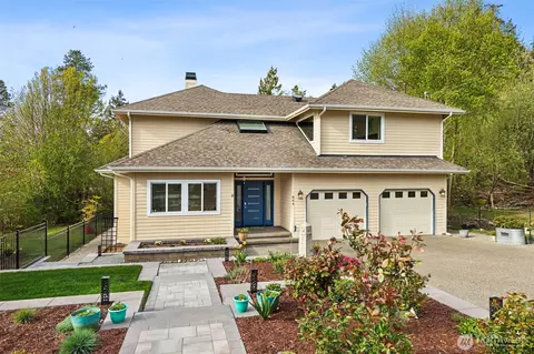 804 S 280th St, Des Moines, WA 98198