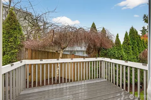 Exterior - 311 168th Pl SE, Bothell, WA 98012 photo 3 of 6