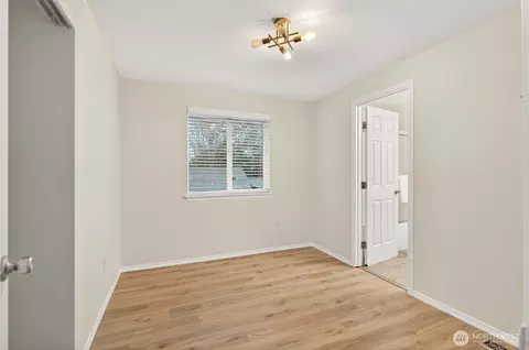 Bedroom - 311 168th Pl SE, Bothell, WA 98012 photo 3 of 4