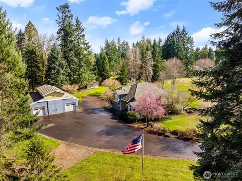1404 38th Ln NE, Olympia, WA 98506