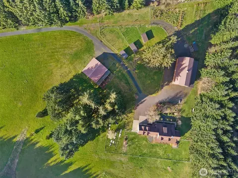View/Area - 301 Russell Rd, Winlock, WA 98596 photo 1 of 2