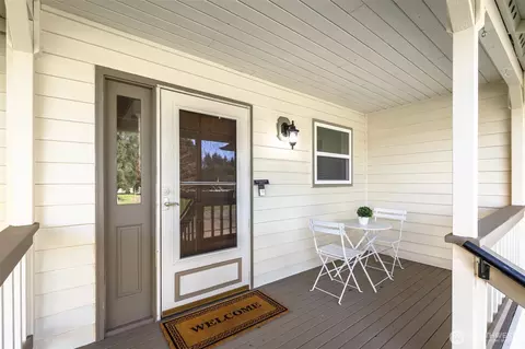 Exterior - 12327 44 Dr SE, Everett, WA 98208 photo 2 of 9