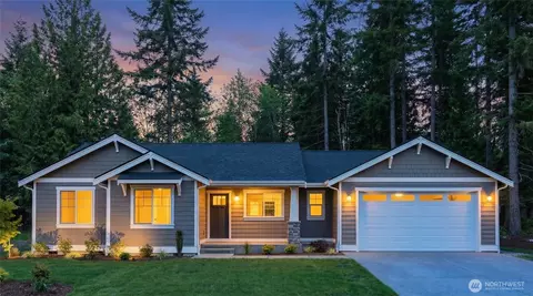 9 Hobble Creek St, Elma, WA 98541