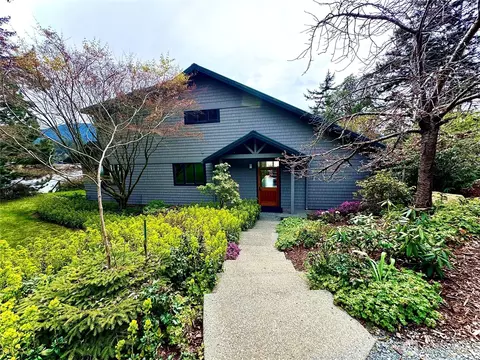 69 Myer S, Eastsound, WA 98245