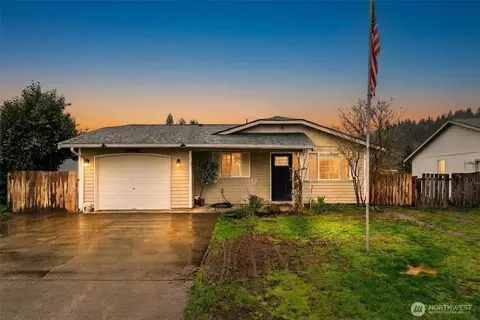510 Brown St SE, Orting, WA 98360